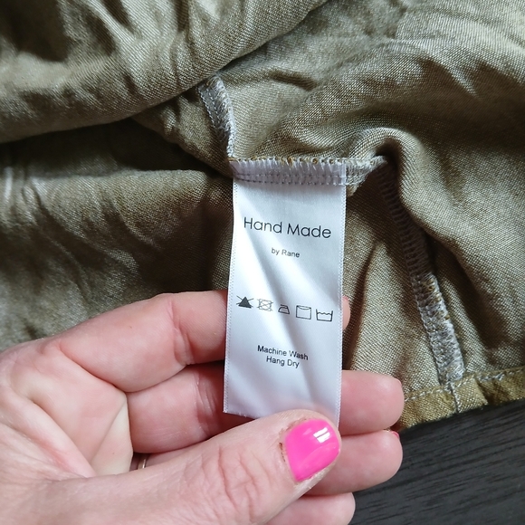 Rane Linen Blend Shirt Handmade Nwot SIZE M - Picture 4 of 4